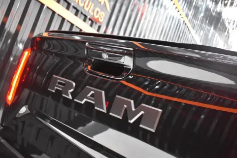 RAM Rampage 2.0 4P HURRICANE 4 TURBO R/T 4X4 AUTOM�TICO, Foto 5