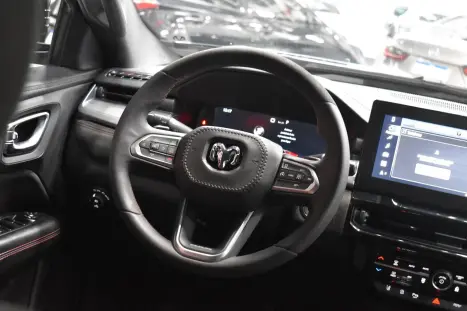 RAM Rampage 2.0 4P HURRICANE 4 TURBO R/T 4X4 AUTOM�TICO, Foto 12