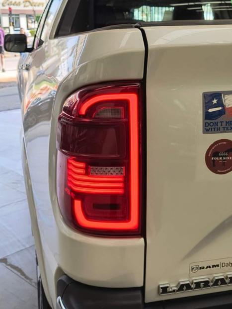 RAM Rampage 2.0 4P TURBO DIESEL LARAMIE 4X4 AUTOM�TICO, Foto 6