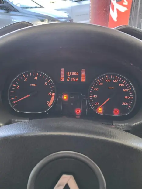 RENAULT Duster 1.6 16V 4P FLEX DYNAMIQUE, Foto 6