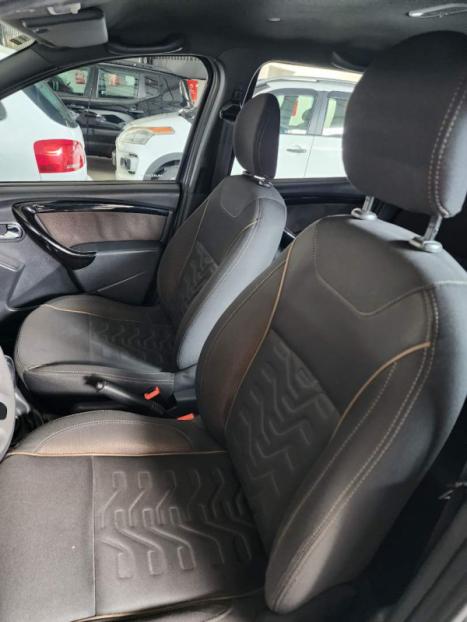 RENAULT Duster 2.0 16V 4P FLEX DYNAMIQUE AUTOMÁTICO, Foto 2 RENAULT Duster 2.0 16V 4P FLEX DYNAMIQUE AUTOMÁTICO, Foto 2