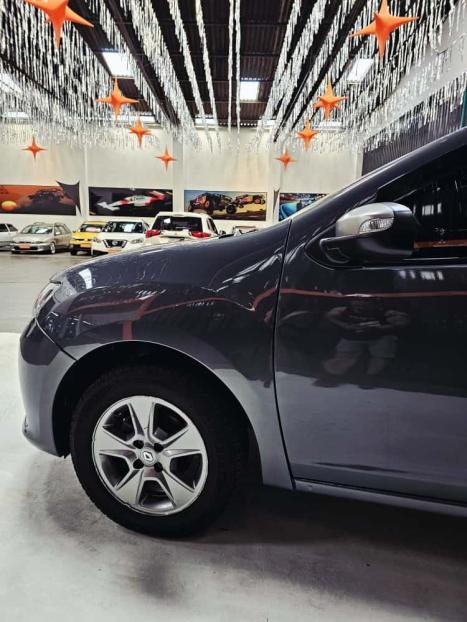 RENAULT Sandero 1.0 12V 4P SCE VIBE FLEX, Foto 3