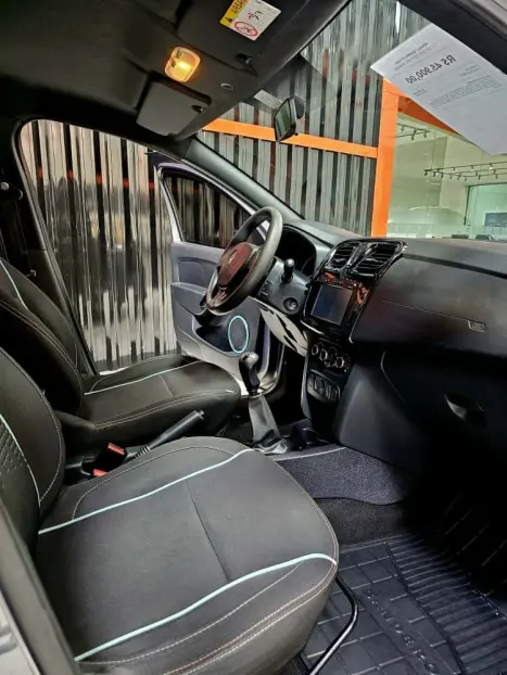 RENAULT Sandero 1.0 12V 4P SCE VIBE FLEX, Foto 8
