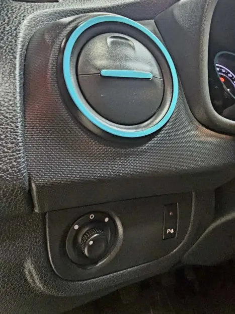 RENAULT Sandero 1.0 12V 4P SCE VIBE FLEX, Foto 17