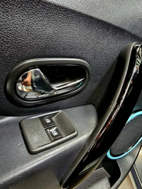 RENAULT Sandero 1.0 12V 4P SCE VIBE FLEX, Foto 18