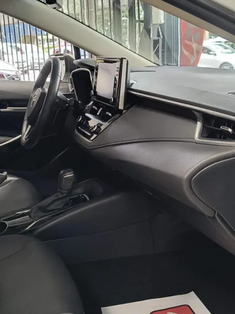 TOYOTA Corolla 2.0 16V 4P FLEX XEI DIRECT SHIFT AUTOM�TICO CVT, Foto 6