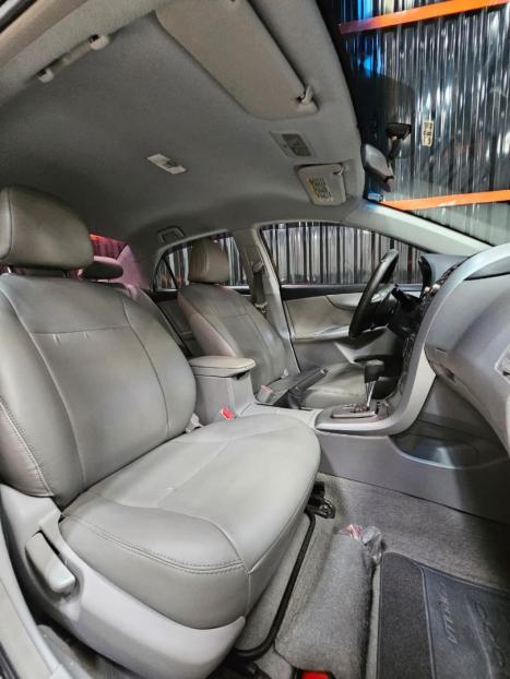 TOYOTA Corolla 2.0 16V 4P FLEX XEI DIRECT SHIFT AUTOM�TICO CVT, Foto 12