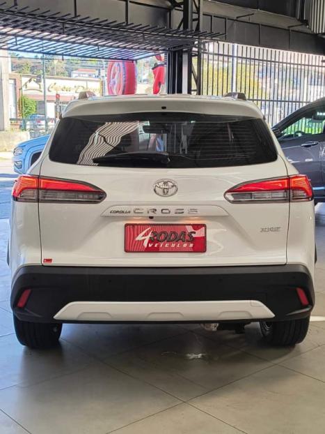 TOYOTA Corolla Cross 2.0 16V 4P FLEX VVT-IE XRE DIRECT SHIFT AUTOM�TICO CVT, Foto 5