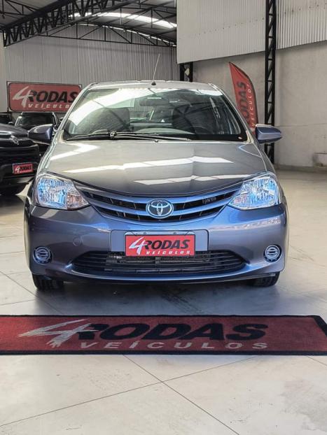 TOYOTA Etios Hatch 1.5 16V 4P FLEX XS, Foto 3