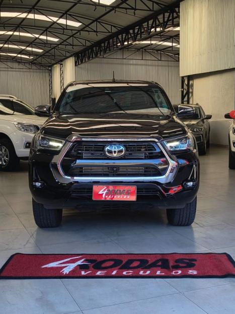 TOYOTA Hilux Caminhonete 2.8 16V SRX 4X4 DIESEL CABINE DUPLA AUTOMÁTICO, Foto 3 TOYOTA Hilux Caminhonete 2.8 16V SRX 4X4 DIESEL CABINE DUPLA AUTOMÁTICO, Foto 3