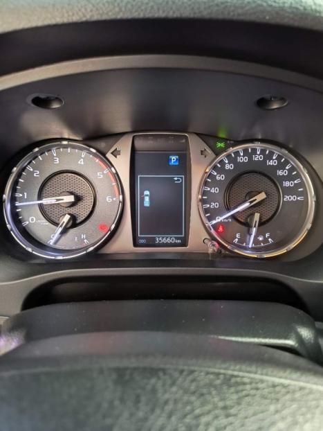 TOYOTA Hilux Caminhonete 2.8 16V SRX 4X4 DIESEL CABINE DUPLA AUTOMÁTICO, Foto 8 TOYOTA Hilux Caminhonete 2.8 16V SRX 4X4 DIESEL CABINE DUPLA AUTOMÁTICO, Foto 8