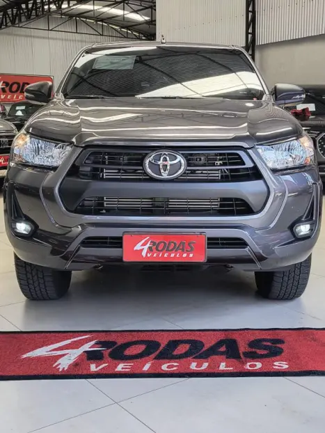 TOYOTA Hilux Caminhonete 2.8 16V 4P SR 4X4 DIESEL CABINE DUPLA AUTOM�TICO, Foto 2