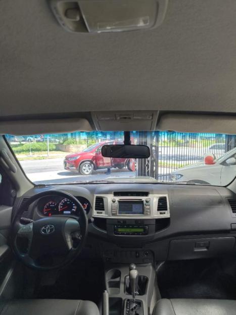 TOYOTA Hilux Caminhonete 3.0 4P 4X4 SRV TURBO DIESEL CABINE DUPLA, Foto 7