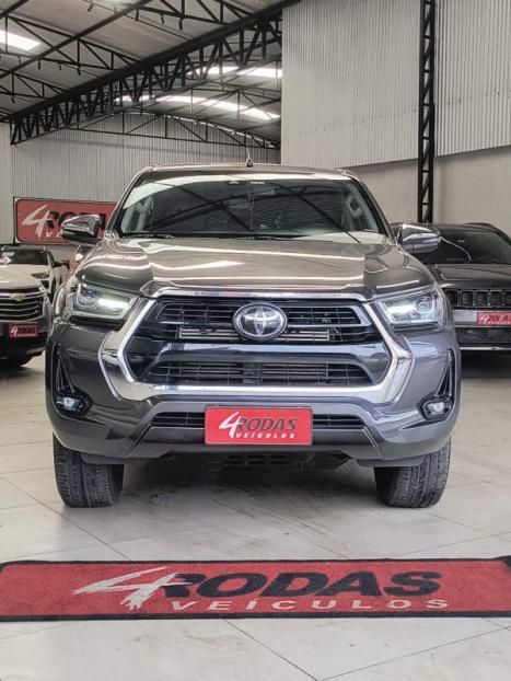 TOYOTA Hilux Caminhonete 2.8 16V SRX 4X4 TURBO DIESEL CABINE DUPLA AUTOM�TICO, Foto 2