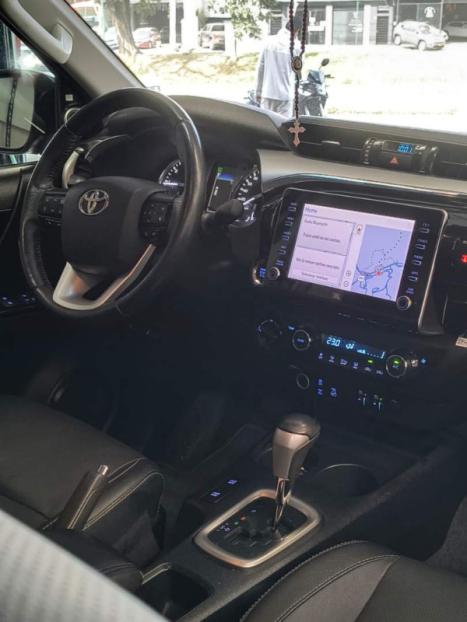TOYOTA Hilux Caminhonete 2.8 16V SRX 4X4 TURBO DIESEL CABINE DUPLA AUTOM�TICO, Foto 7