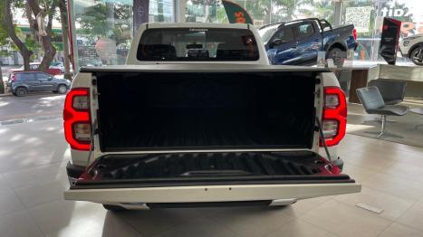 TOYOTA Hilux Caminhonete 2.8 4X4 SR5 CABINE DUPLA TURBO DIESEL, Foto 9