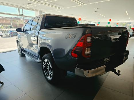 TOYOTA Hilux Caminhonete 2.8 4X4 SR5 CABINE DUPLA TURBO DIESEL, Foto 6