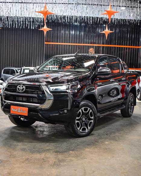TOYOTA Hilux Caminhonete 2.8 16V SRV 4X4 DIESEL CABINE DUPLA AUTOM�TICO, Foto 2