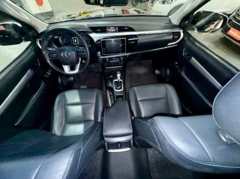 TOYOTA Hilux Caminhonete 2.7 16V 4P SRV CABINE DUPLA, Foto 8