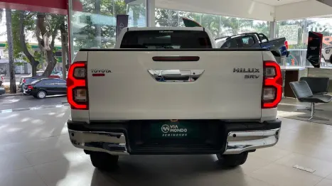TOYOTA Hilux Caminhonete 2.8 4X4 SR5 CABINE DUPLA TURBO DIESEL, Foto 8