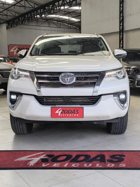 TOYOTA Hilux SW4 2.8 16V 4P SRX 4X4 7 LUGARES TURBO DIESEL AUTOM�TICO, Foto 7