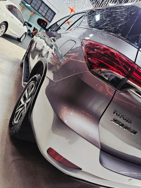 TOYOTA Hilux SW4 2.8 16V 4P SRX 4X4 7 LUGARES TURBO DIESEL AUTOM�TICO, Foto 7