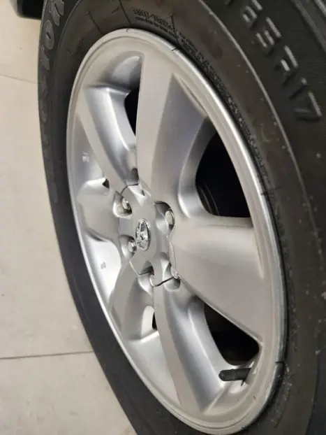 TOYOTA Hilux SW4 3.0 16V 4P SRV 4X4 7 LUGARES TURBO DIESEL AUTOMTICO, Foto 5