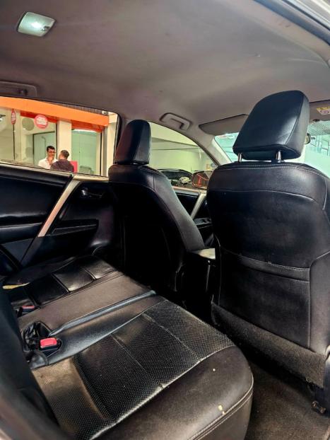TOYOTA RAV 4 , Foto 5