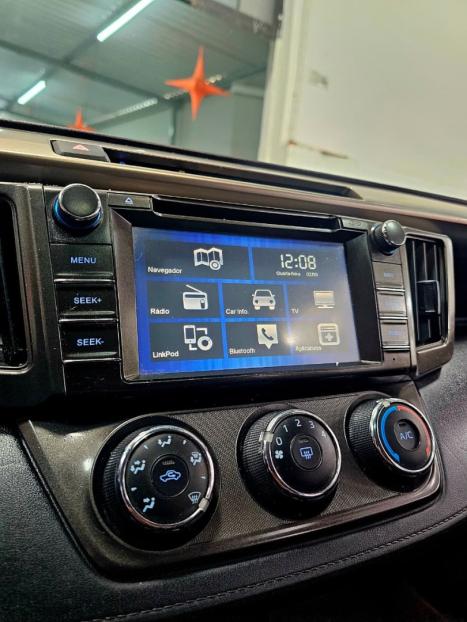 TOYOTA RAV 4 , Foto 6