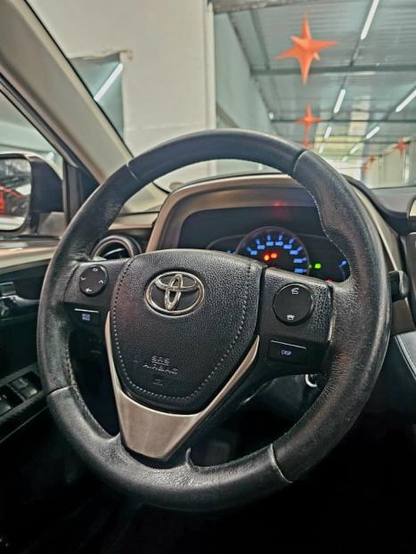 TOYOTA RAV 4 , Foto 8