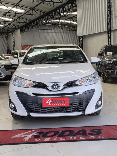 TOYOTA Yaris Hatch 1.5 16V 4P FLEX XL MULTIDRIVE AUTOM�TICO CVT, Foto 5