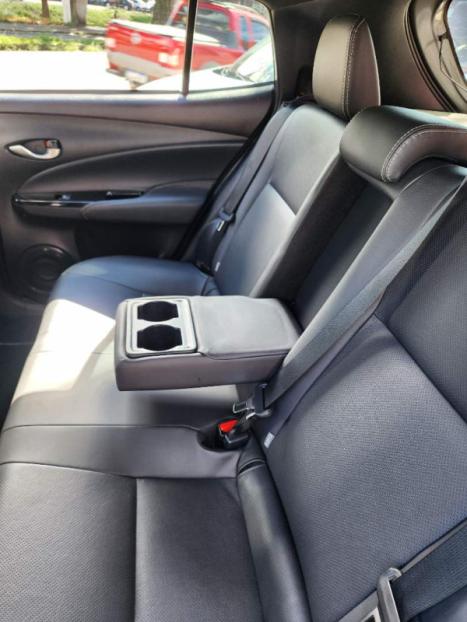TOYOTA Yaris Hatch 1.5 16V 4P FLEX XS CONNECT MULTIDRIVE AUTOM�TICO CVT, Foto 4