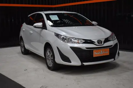 TOYOTA Yaris Hatch 1.3 16V 4P FLEX XL PLUS TECH MULTIDRIVE AUTOM�TICO CVT, Foto 1