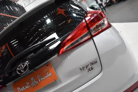 TOYOTA Yaris Hatch 1.3 16V 4P FLEX XL PLUS TECH MULTIDRIVE AUTOM�TICO CVT, Foto 7