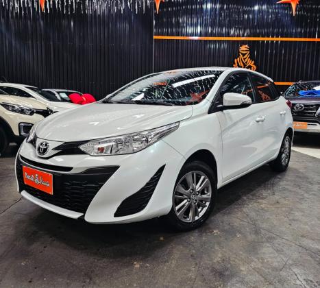TOYOTA Yaris Hatch 1.5 16V 4P FLEX XL MULTIDRIVE AUTOM�TICO CVT, Foto 2
