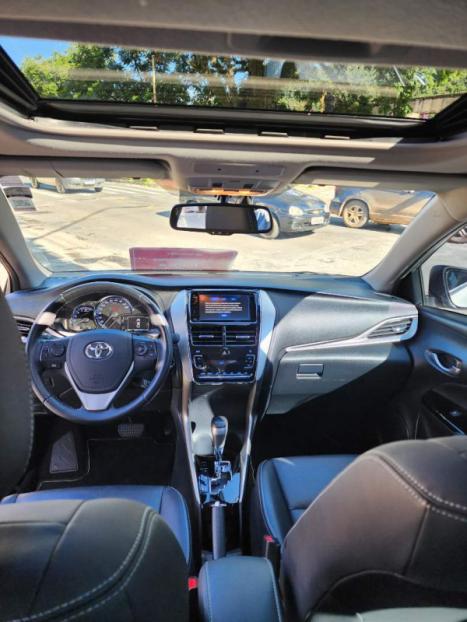 TOYOTA Yaris Sedan 1.5 16V 4P FLEX XLS CONNECT MULTIDRIVE AUTOM�TICO CVT, Foto 2