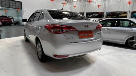 TOYOTA Yaris Sedan 1.5 16V 4P FLEX XS MULTIDRIVE AUTOMÁTICO CVT, Foto 4 TOYOTA Yaris Sedan 1.5 16V 4P FLEX XS MULTIDRIVE AUTOMÁTICO CVT, Foto 4