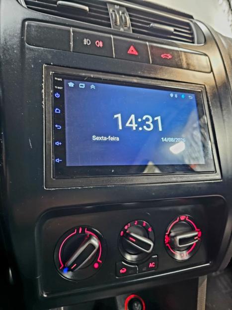 VOLKSWAGEN Crossfox 1.6 4P FLEX, Foto 6