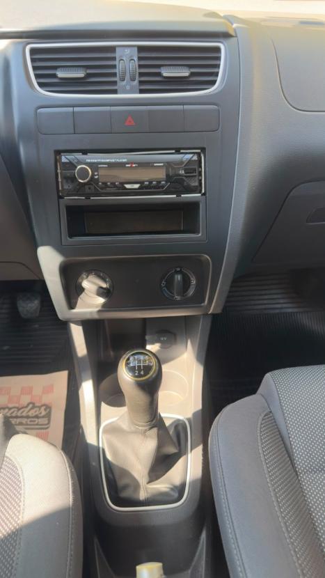 VOLKSWAGEN Fox 1.0 4P PLUS FLEX, Foto 10