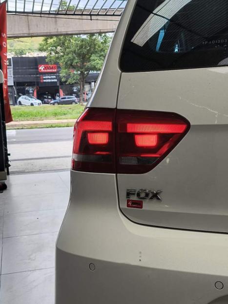VOLKSWAGEN Fox 1.6 4P COMFORTLINE FLEX, Foto 4