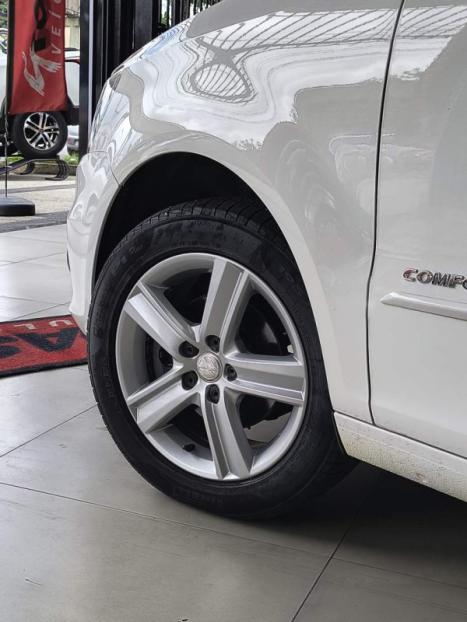 VOLKSWAGEN Fox 1.6 4P COMFORTLINE FLEX, Foto 9