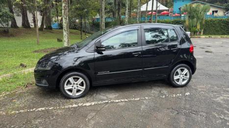 VOLKSWAGEN Fox 1.6 4P, Foto 4