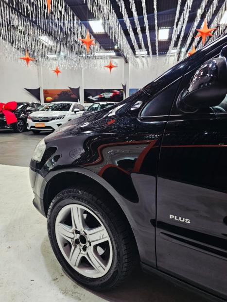 VOLKSWAGEN Fox 1.6 4P, Foto 4