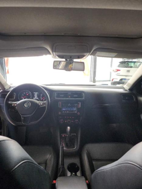 VOLKSWAGEN Jetta 2.0 4P FLEX COMFORTLINE TIPTRONIC AUTOMTICO, Foto 3