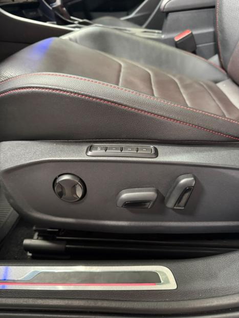 VOLKSWAGEN Jetta 2.0 4P 350 TSI GLI AUTOMÁTICO DSG, Foto 19
