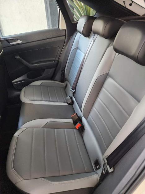 VOLKSWAGEN Nivus 1.0 4P FLEX 200 TSI HIGHLINE TURBO AUTOMTICO, Foto 4