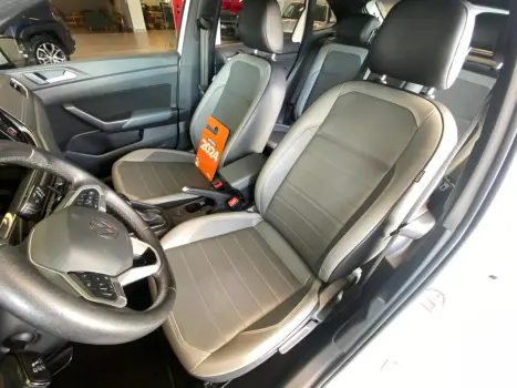 VOLKSWAGEN Nivus 1.0 4P FLEX 200 TSI HIGHLINE TURBO AUTOM�TICO, Foto 17