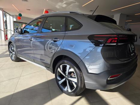 VOLKSWAGEN Nivus 1.0 4P FLEX 200 TSI HIGHLINE TURBO AUTOM�TICO, Foto 6