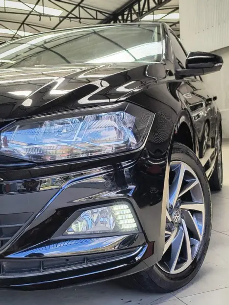 VOLKSWAGEN Polo Hatch 1.0 12V 4P 200 TSI HIGHLINE AUTOM�TICO, Foto 2