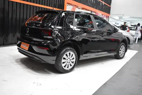 VOLKSWAGEN Polo Hatch 1.0 16V 4P, Foto 4